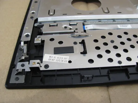 424-7  Кришка панель палмрест та тачпад  60.4IJ02.007  для Lenovo  B570 B575 V570 V575 Z570 Z575 оригінал Характеристики