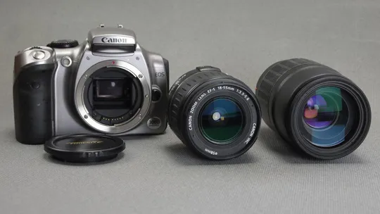 комплект Canon EOS 300D + Canon EF 18-55mm/3.5-5.6 Ф58mm + Canon EF 100-200mm/4.5 A Ф58mm З аукціону