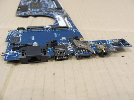 696-5 материнська плата DAZ20 LA-F311P SR3L9  i5-8350U  для Dell Latitude E7290 7390  оригінал Продаж