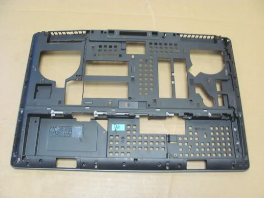 номер0999-3 Кришка дно піддон корпуса Нижний корпус (дно) для ноутбука Низ AM1DJ000401 0HGRKM для Dell Precision 7710 7720 оригінал Ціна