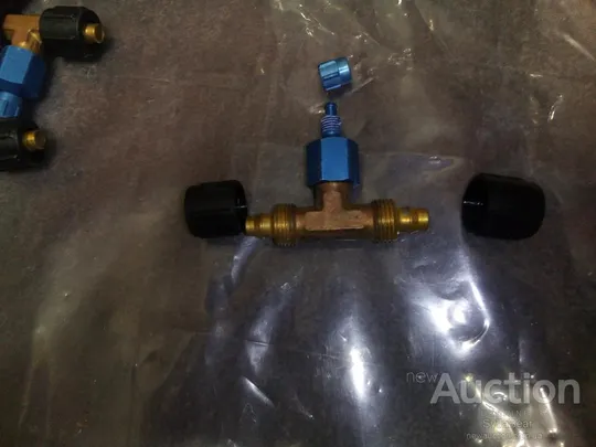 ФІТІНГ ТРІЙНИК ЛАТУННИЙ РІЗЬБОВИЙ D=8ММ, D=4ММ З аукціону