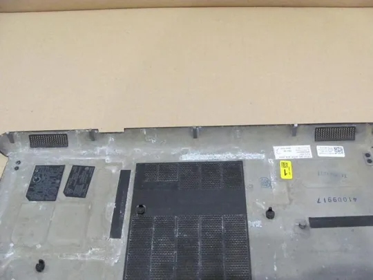 №366-9 сервісна кришка 06T3T2 AM0VI000701 для DELL LATITUDE E6540 оригінал Продаж