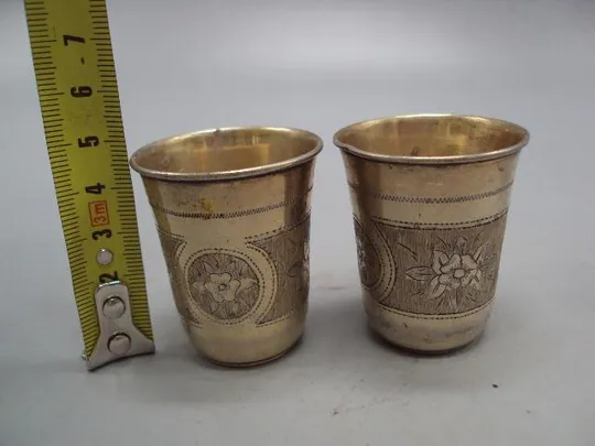 Рюмка стопка цветы В.П. 1884 серебро 84 проба позолота рюмки стопки вес 46,56 г лот 2 шт №239 З аукціону