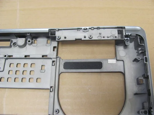 номер0999-3 Кришка дно піддон корпуса Нижний корпус (дно) для ноутбука Низ AM1DJ000401 0HGRKM для Dell Precision 7710 7720 оригінал Продаж