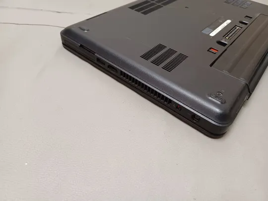 1229 DELL LATITUDE E5440  core I5-4300U НІМЕЧЧИНА Торговий майданчик