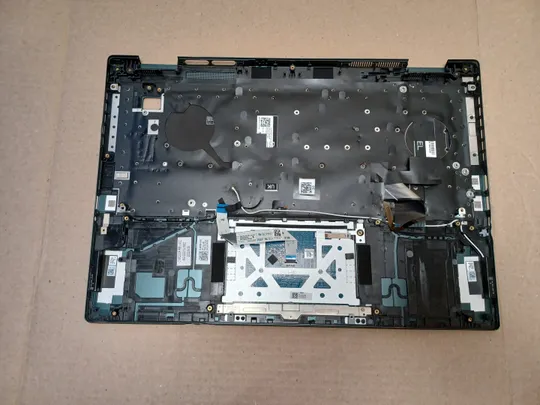 Купити номер1059-17 корпус кришка палмрест 0RYX3M 460.0QC1Q.0002 з клавіатурою 048GGR для Dell  Inspiron 16 Plus 7620 7625 корпус топкейс верхня панель палмрест cover-C тачпад оригінал