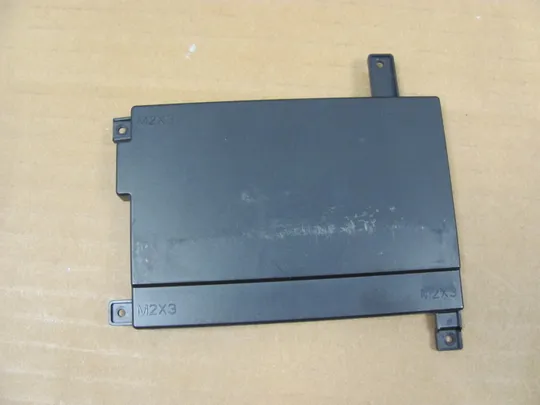 номер0353-10 кріплення корпусу 071Y5H   для Dell Latitude 5510 5511  Precision 3550 3551  оригінал З аукціону