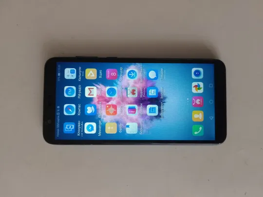 Купити Смартфон Huawei p smart 3/32 / 5.65" / 32 - 3 ГБ    Пропонуйте свою ціну