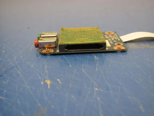 №164-16 Плата Audio Cardreader LS-5753P для Lenovo G560 Z560 G565 оригінал Де купити