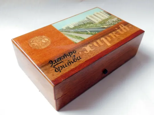 Советская Электробритва ХАРЬКОВ-102 110/220В Сувенирная Коробка 1970-х #5 Де купити