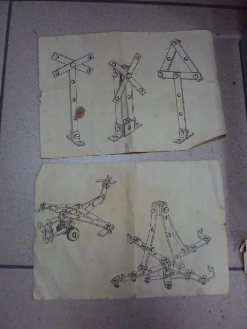 Маленький конструктор пластмасса ссср размер 30х22,5 см №10798 Де купити