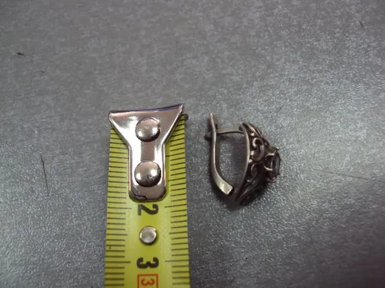 Серьга кульчик серебро вес 2,46 г №11114 З аукціону
