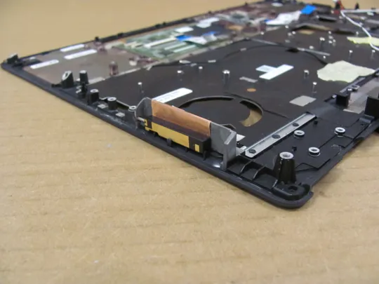 номер0972-2 Кришка панель палмрест AP2V7000501 0VN1PF  для Dell Precision 7550 M7550  7560 оригінал На торгах