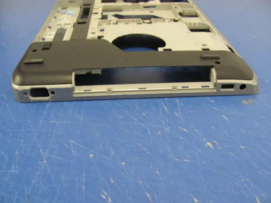 №201-2 Кришка дно піддон корпуса AP0M1000700 053FCF для DELL LATITUDE E5530 оригінал Недорого