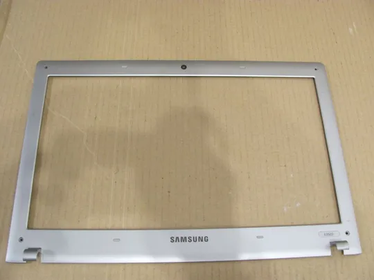 377-12 рамка матриці BA75-02855A для SAMSUNG E3520 RV511 RV509 оригінал Ціна