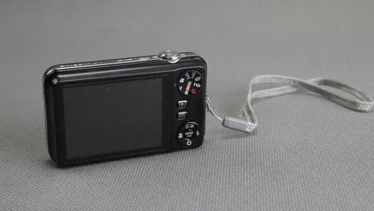 цифровой фотоаппарат FujiFilm Finepix JV150W 14.0Mpix Де купити