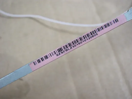 805-7 кріплення з петлями FBLZ3016010  + WI-FI антени  для LENOVO Z580 оригінал Недорого