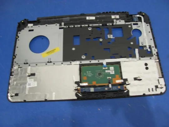 Купити №139-1 Кришка панель палмрест тачпад AP0T3000301 0T57X4 для DELL INSPIRON 17 3721 оригинал дефект