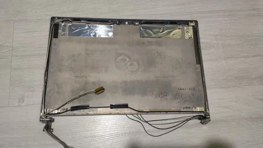 Кришка+рамка+петлі Fujitsu E744 З аукціону