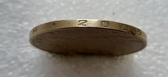 Купити (4707) 1 гривня 2005 викрошки у &quot;2&quot; і &quot;5&quot; слова &quot;2005&quot; та &quot;Д&quot; слова &quot;ОДНА&quot; на гурті (1 гривна 2005)