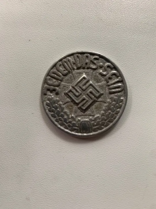 монета со свастикой Ціна