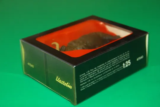 БИК БУЙВОЛ № 47540 ELASTOLIN PREISER ФРН в упаковці  МАСШТАБ 1:25 Продаж