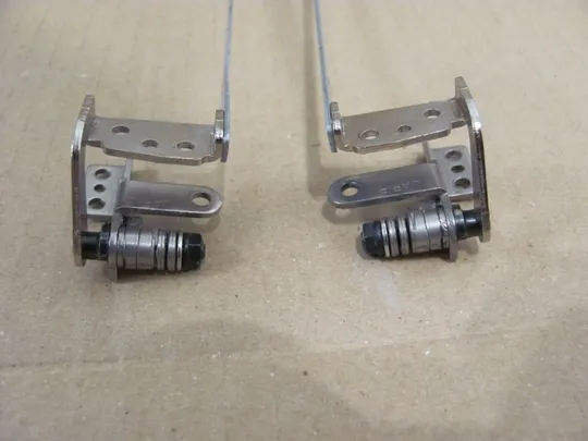 номер0314-22 кріплення Фіксатор Скоби Закріплювач Механізм з'єднання fastening з петлями 6055B0013102 для Toshiba Satellite C650 L650 C655 L655 оригінал З аукціону