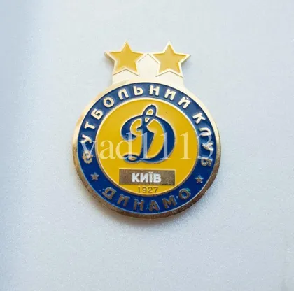 фото, Футбол серия больших значков 32 мм клубы Украины -  ФК Динамо Киев.