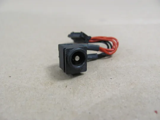 Купити 661-30 роз'єм живлення для  Fujitsu Celsius H760 H770 E734 E744 E754 E576 оригінал