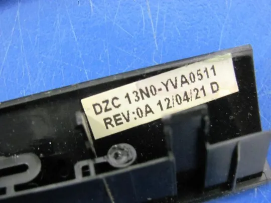 №7 заглушка приводу 13N0-YVA0511 для DNS A17, A17FD, A17HC оригінал Де купити