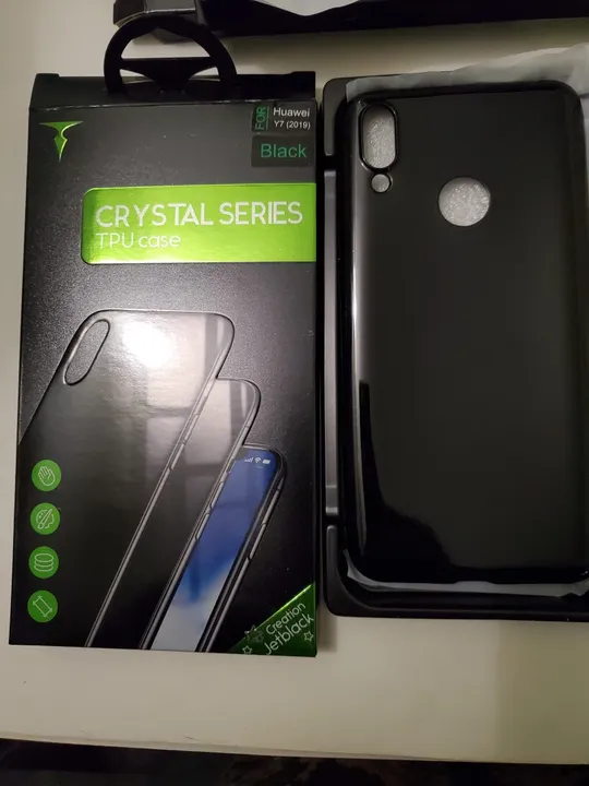 Чехол чохол бампер Huawei Y7 2019 Black глянець Ціна