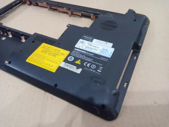 №330-3 Кришка дно піддон корпуса 13N0-YHA0V01 для MEDION X6816 X6815 оригінал Характеристики