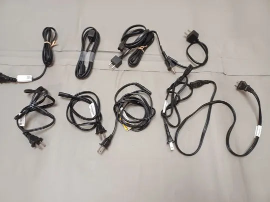 1046 МЕГА Лот мережеві кабеля Ціна