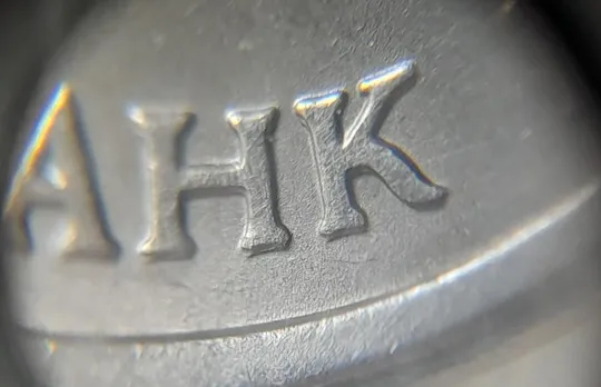 (270) 10 рублей 1993 РФ ММД здвоєння на аверсі (зминання, двійний удар, удар вдогонку), брак З аукціону