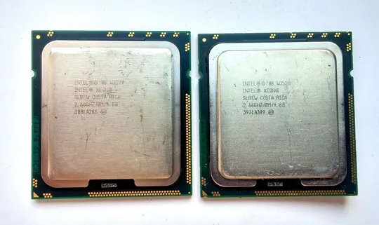 пара 4х ядерных Xeon Intel W3520 2.66-2.93GHz/8M/4.80GT/s 130W LGA1366 Ціна