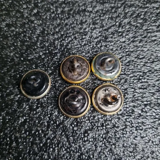 Купити Гудзики маленькі часів СРСР 5шт.