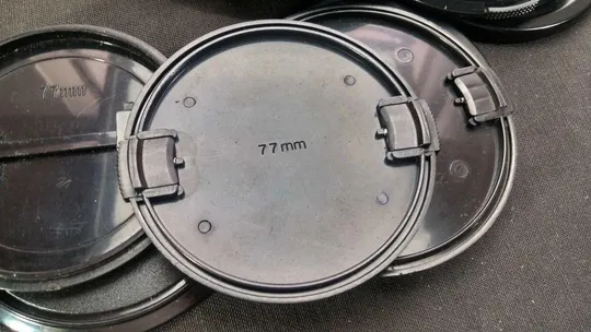 крышки для фотообъективов Ф52mm, 58mm, 67mm, 72mm, 77mm, 82mm, 86mm, 105mm Де купити