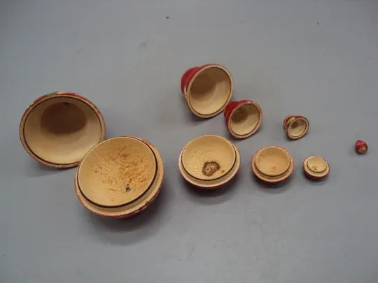 Матрешка дерево матрешки высота 1 см, 2 см, 3,4 см, 4,7 см, 6,8 см №13806 Де купити