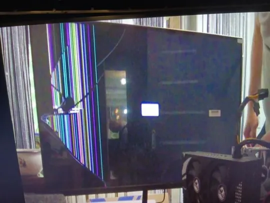 Монітор 32 дюйми realza 4k 144гц З аукціону