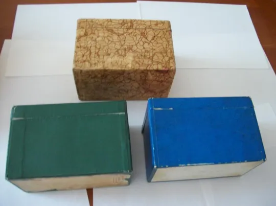 Коробки картонные -4-Штуки к фотоаппаратам СССР Зоркий-4, Фэд-2, Фэд-3, Ленинград-2 [отличные] Де купити