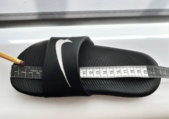 Шльопанці Nike Kawa (20 см) Де купити