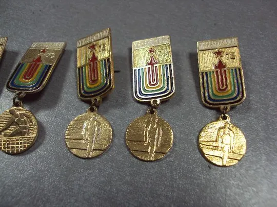 знак универсиада москва 1973 лот 6 шт №1675 З аукціону