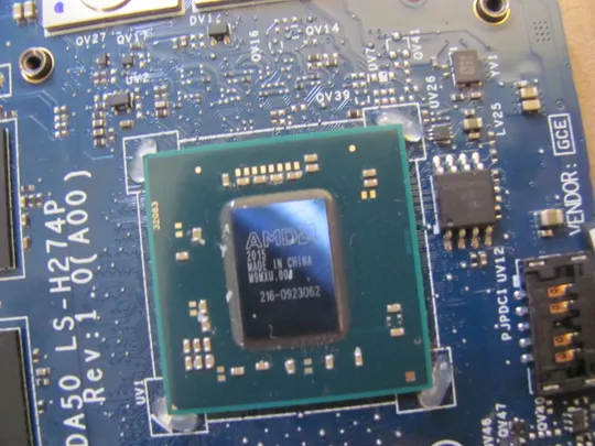 номер0986-14 відеокарта EDA50 LS-H274P AMD Radeon Pro WX3200  4GB GDDR5 для Dell Precision 7540 M7540  оригінал Інтернет-аукціон