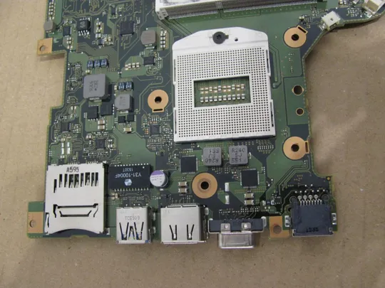 524-11 материнська плата CP674124-01 CP666250-Z2 для FUJITSU LIFEBOOK E554 E556 оригінал Де купити