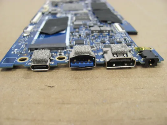 868-7 материнська плата РОБОЧА SR3W0 i3-8130U для  Toshiba Dynabook SATELLITE C50 C50-E  оригінал Недорого