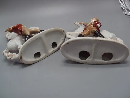 Фигура фарфор статуэтки Германия укрощение коня парни укрощают лошадей лот 2 шт высота 18,5 см №57 Де купити