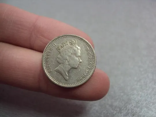 монета великобритания 5 пенсов 1996 №9586 З аукціону