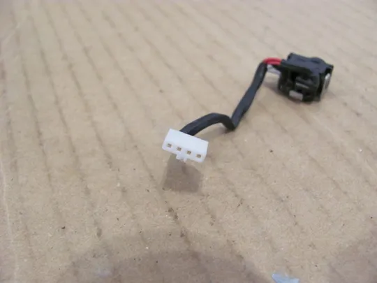 Купити номер0326-36 роз&#039;єм живлення Роз&#039;єм зарядки Гніздо живлення Штекера живлення Зарядний порт Роз&#039;єм адаптера живлення power connector  для SAMSUNG NP600 NP600B5B4 NP400B оригінал