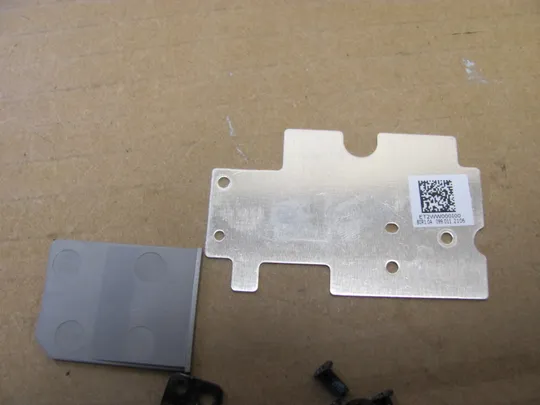 номер1020-19 комплектуюче кріплення гвинти  для HP Zbook Fury 17 G8 G7  оригінал З аукціону