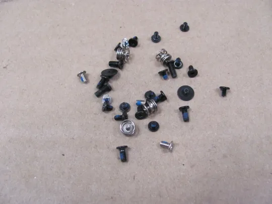 674-42 комплектуюче гвинти  для Dell Latitude  E5540 E5440  оригінал Ціна